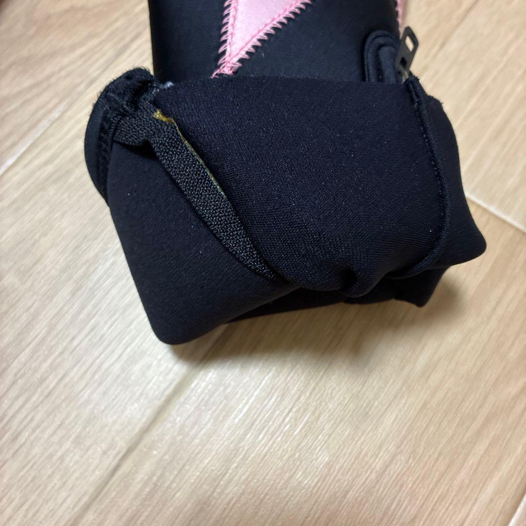 World Dive ウェットスーツ　フルスーツ 黒とピンク