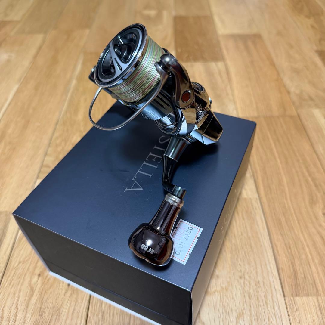 呆　　ステラ　STELLA 3000MHG 超美品　リブレハンドル