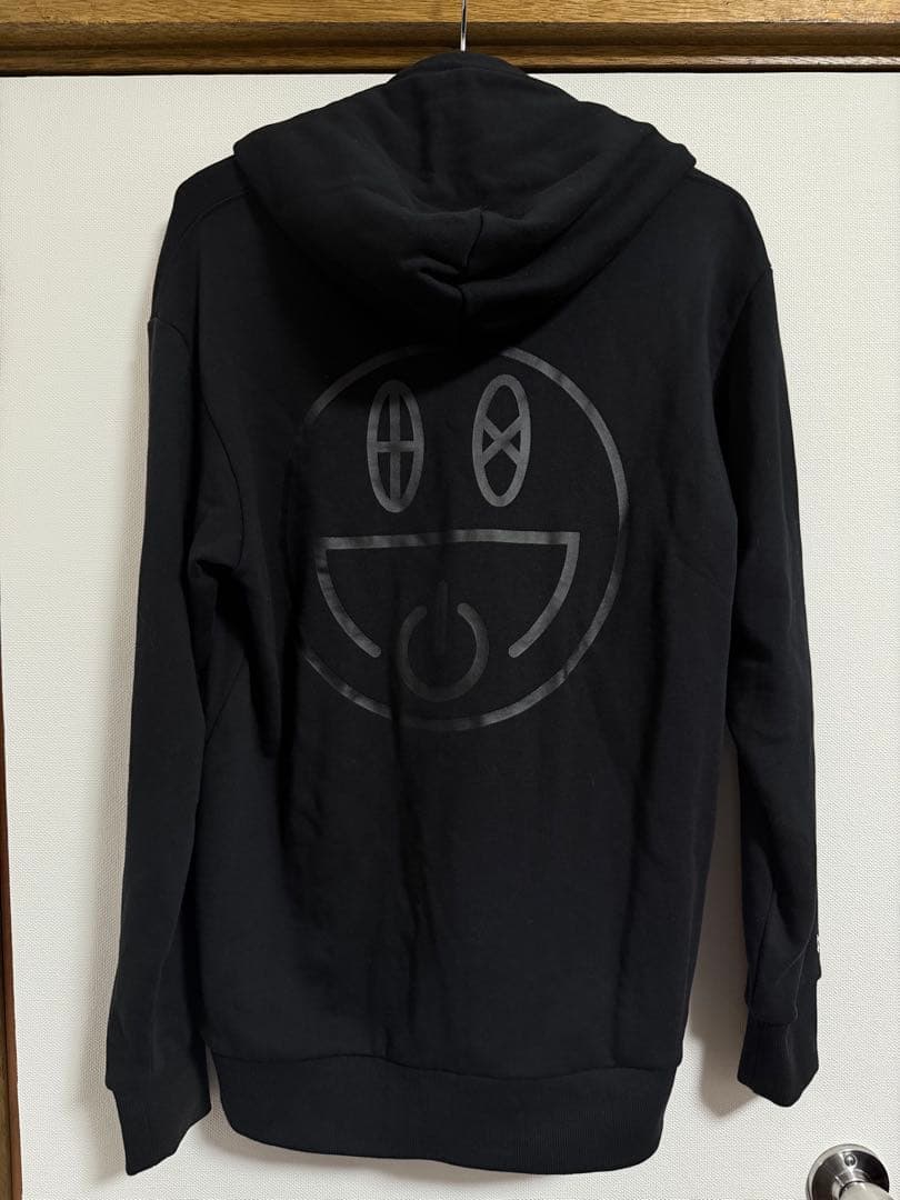 【新品未使用】CODE47L⭐︎logoパーカー⭐︎ブラック⭐︎Mサイズ