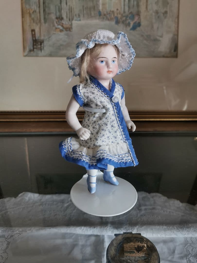 アンティーク ミニョネット オールビスクドール 可愛いインディゴ花柄ワンピース